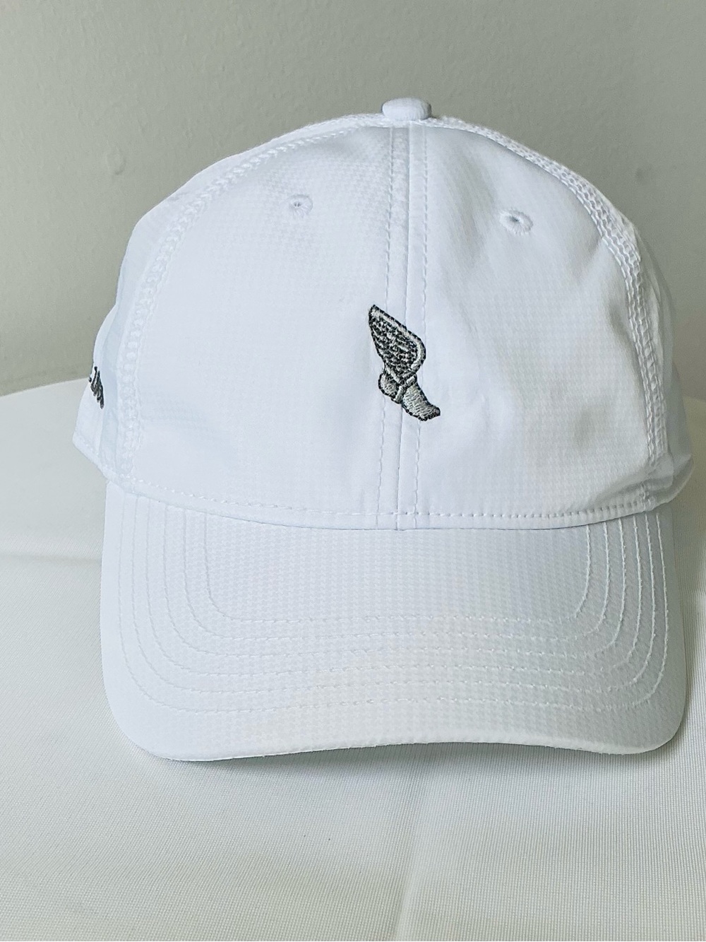 Ahead Whte NYAC Cap NY Athletic Club Winged Foot Golf Hat